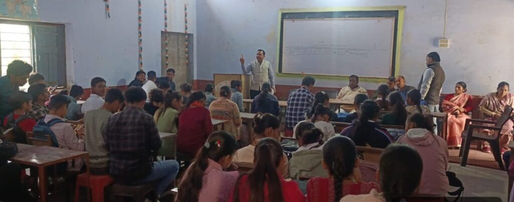 युवाओं ने थामा सामाजिक परिवर्तन का संकल्प: सेठ बद्री प्रसाद महाविद्यालय में नशा मुक्ति शिविर संपन्न news image युवाओं ने थामा सामाजिक परिवर्तन का संकल्प: सेठ बद्री प्रसाद महाविद्यालय में नशा मुक्ति शिविर संपन्न news image