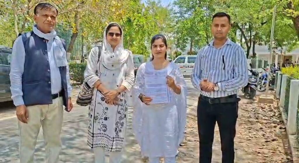 प्रकृति की मार: जालौन में ओलावृष्टि से फसलें तबाह, दलित और बटाईदार किसानों के लिए मुआवजे की गूंज news image IMG-20260428-WA0011