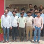 जालौन की उरई कोतवाली पुलिस द्वारा पकड़े गए 11 जुआरी और बरामद किए गए नकद रुपए व मोबाइल फोन की बरामदगी