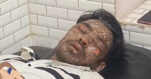 उत्तर प्रदेश के जालौन में कोंच-एट रोड पर स्थित कोल्ड स्टोर का बाहरी दृश्य, जहाँ गैस रिसाव के कारण एक मजदूर गंभीर रूप से झुलस गया।