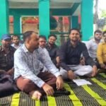 कोंच में लेखपालों की हुंकार—बिना पुख्ता साक्ष्य कार्रवाई का विरोध, आंदोलन तेज करने की चेतावनी लेखपालों की हुंकार: जालौन में एंटी करप्शन कार्रवाई के विरोध में कलम बंद हड़ताल और थाना दिवस का बहिष्कार