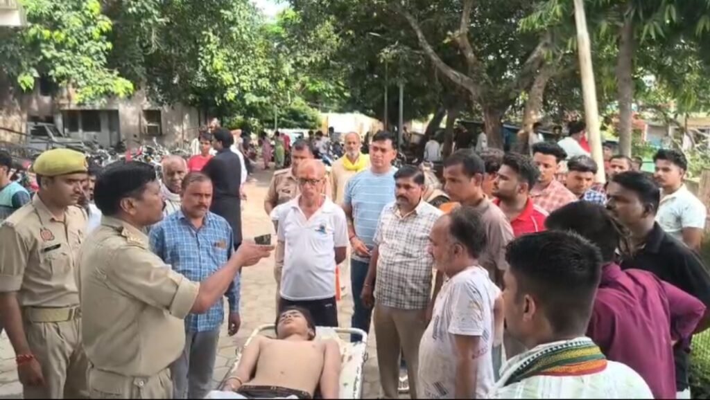 व्यास गंगा में डूबने की घटना के बाद मौके पर मौजूद पुलिस