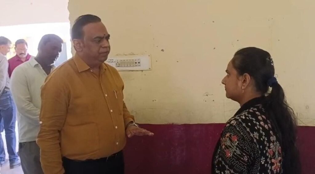 जालौन डीएम समीर की पहल