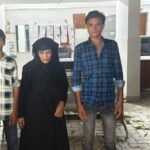 रानी की सराय थाना पुलिस द्वारा गुमशुदा महिला को उसके परिजनों के सुपुर्द किए जाने की तस्वीर।