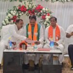 जालौन के उरई स्थित जागृति होटल में एमएलसी चुनाव को लेकर भाजपा संगठन की समीक्षा बैठक।